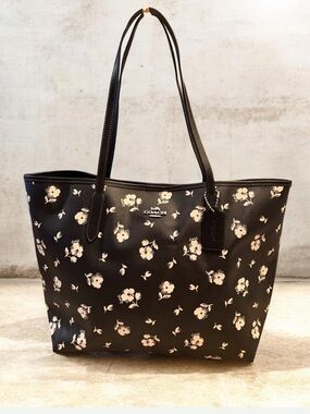 Coach City Tote Black Floral CP073